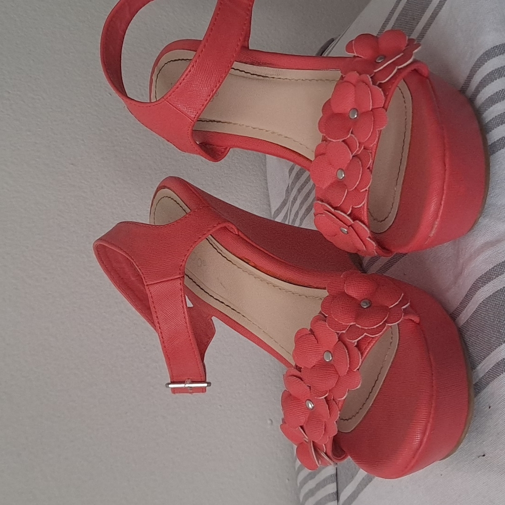 Platform heels